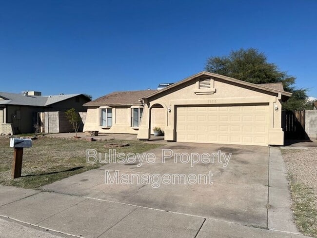 Primary Photo - 7956 W Mariposa Dr