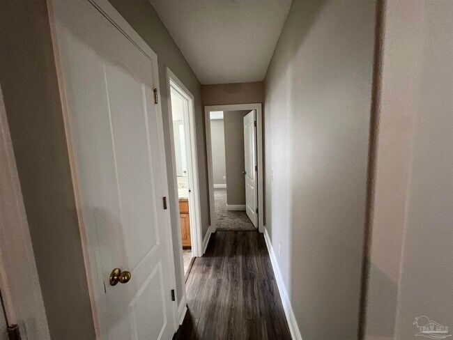 Building Photo - 7230 Annandale Dr