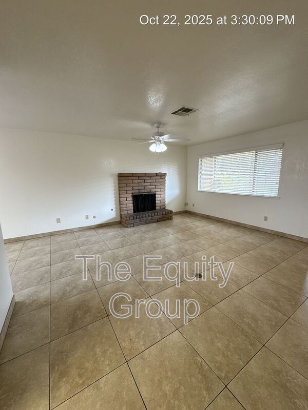 Building Photo - 2038 E Vassar Ave