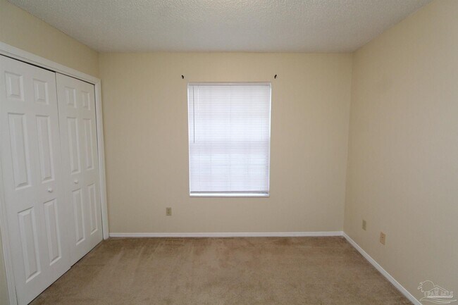 Building Photo - 7859 Bay Meadows Dr