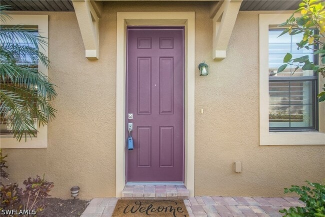 Building Photo - 7674 Jacaranda Ln