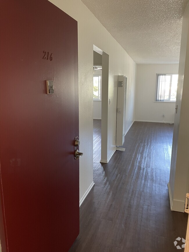 Unit 216 Entry View - La Villa Mesa