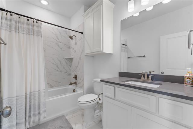 Building Photo - 523 Cobblestone Ln