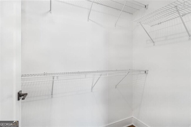 Building Photo - 788 West Marietta St NW