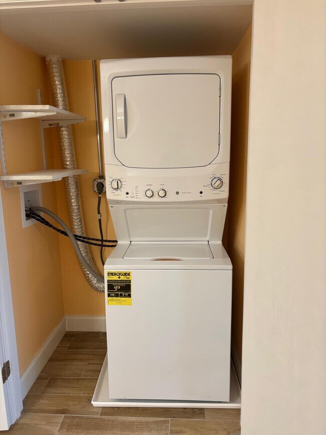 Building Photo - 4411 Trevi Ct