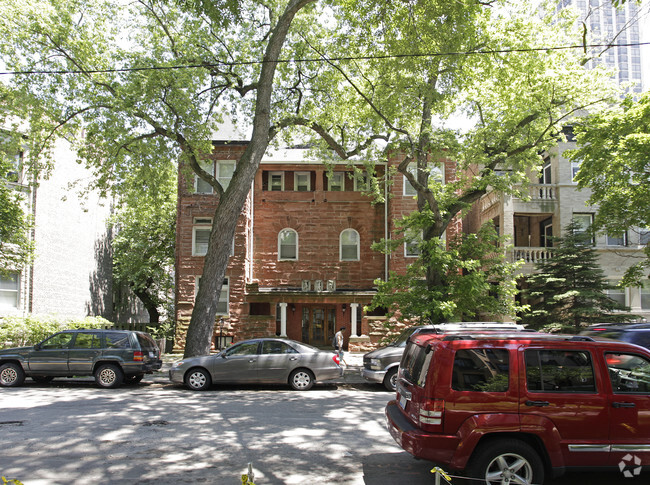 Building Photo - 2717 N Hampden Ct