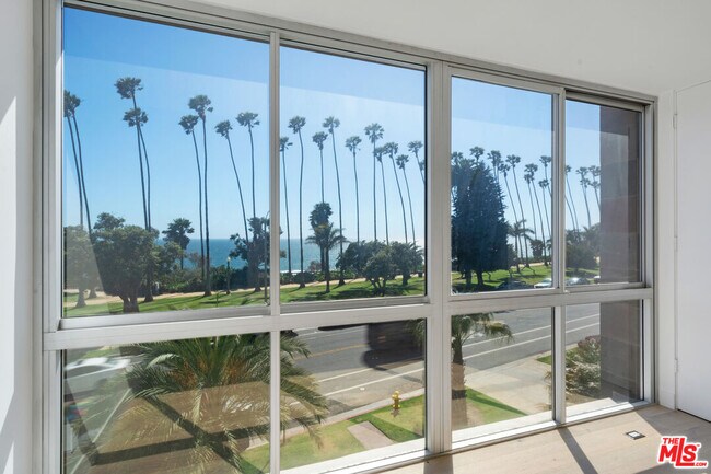 Building Photo - 515 Ocean Ave