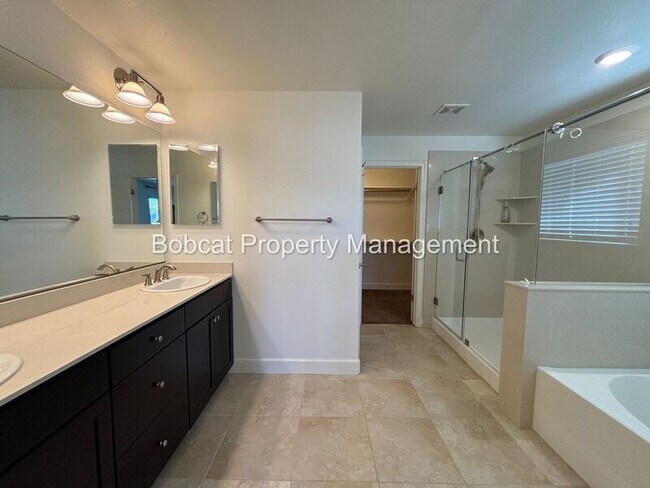Building Photo - 6515 Copper Mountain Dr
