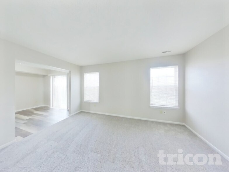 Building Photo - 4244 Village Trace Dr