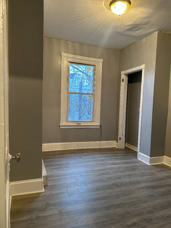 Building Photo - 532 N Paxon St