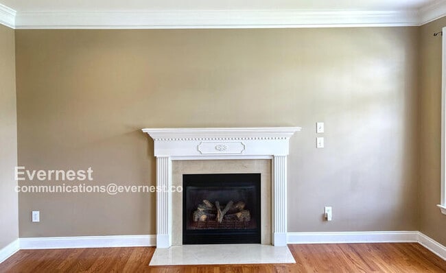 Building Photo - 100 Paxford Ct