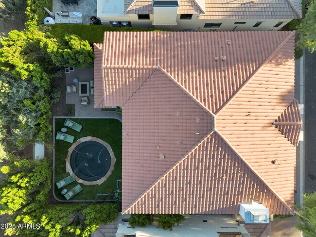 Building Photo - 3507 North 39th Pl