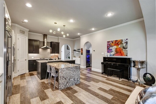 Building Photo - 13219 Pkwy Hills Dr