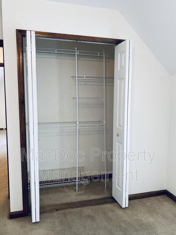 Building Photo - 10717 S Jamie Pl