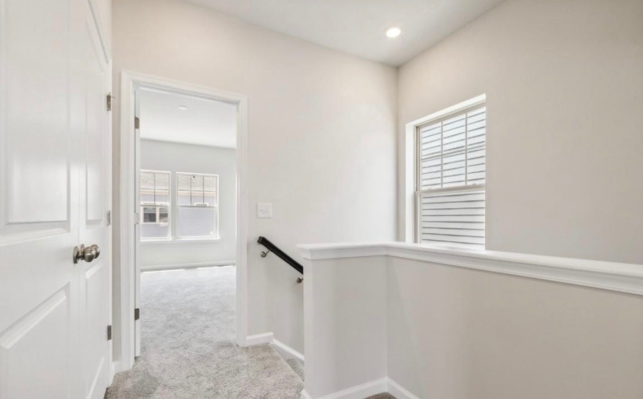 Building Photo - 9377 Barnes Loop