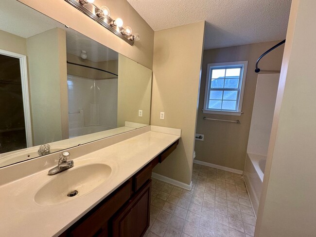 Building Photo - 2 Story Home Coming Soon!