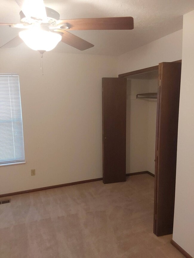 Building Photo - 909 44th Ave Ct