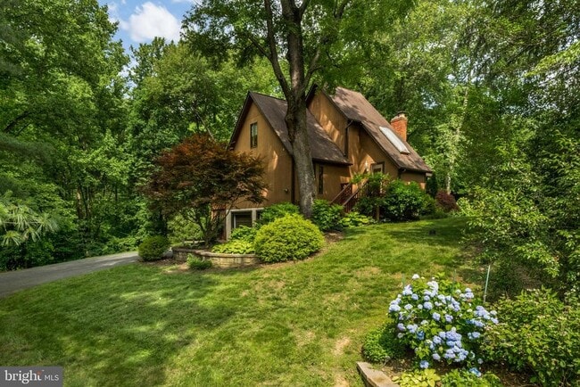Primary Photo - 1185 Great Oak Ct