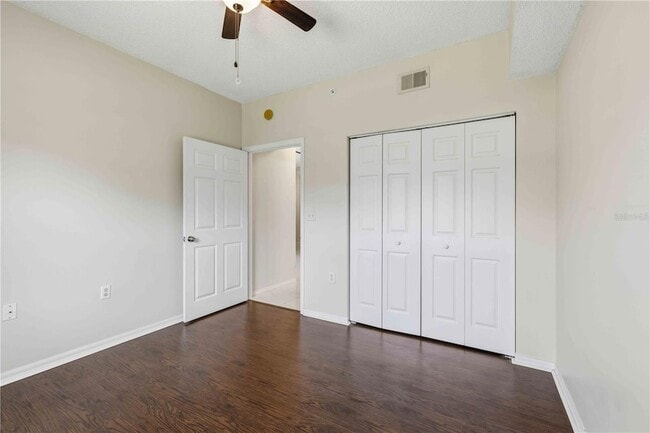 Building Photo - 5655 Bentgrass Dr
