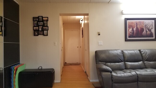 Building Photo - 9229 Queens Blvd