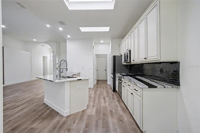 Building Photo - 337 Mohave Terrace