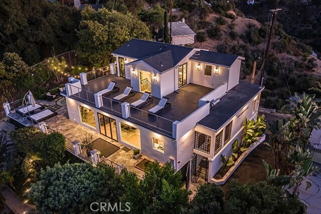 Building Photo - 3642 Alta Mesa Dr