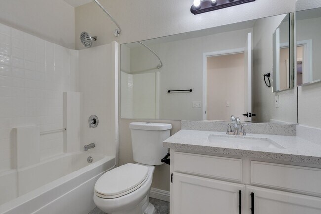 Building Photo - Beautifully Remodeled 3-Bedroom Home in North Las Vegas – Move-In Ready!