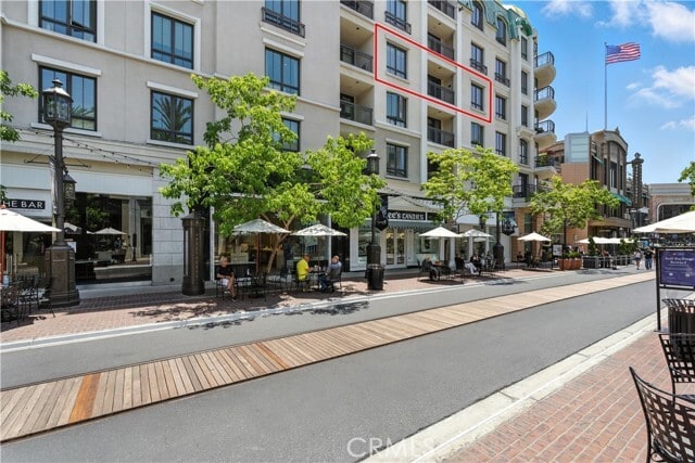 Building Photo - 403 Caruso Ave