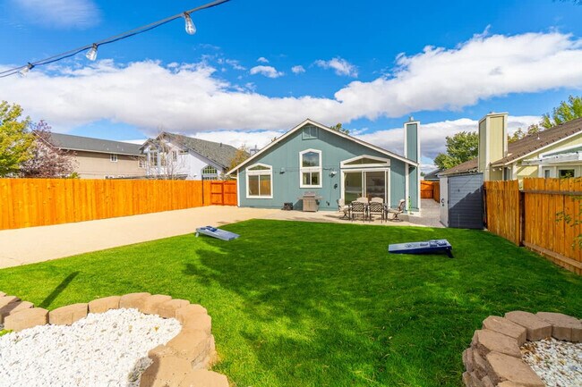 Building Photo - 1059 Chesterfield Ct
