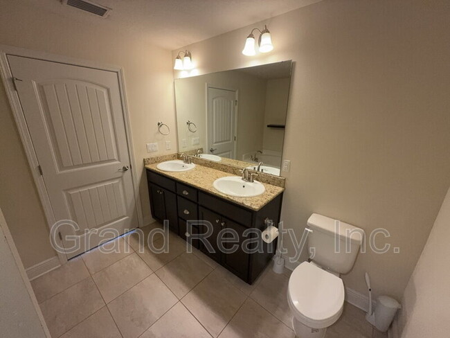 Building Photo - 4783 Legacy Street