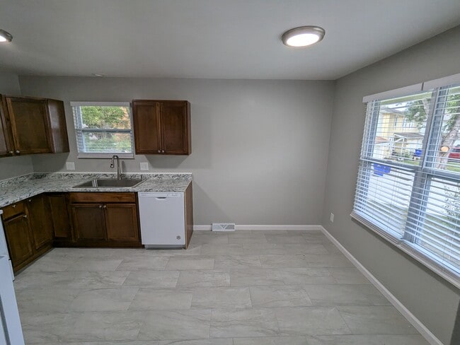 Building Photo - 9178 W 78th Terrace