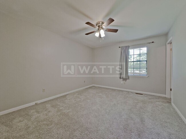 Building Photo - 3803 Crosby Dr