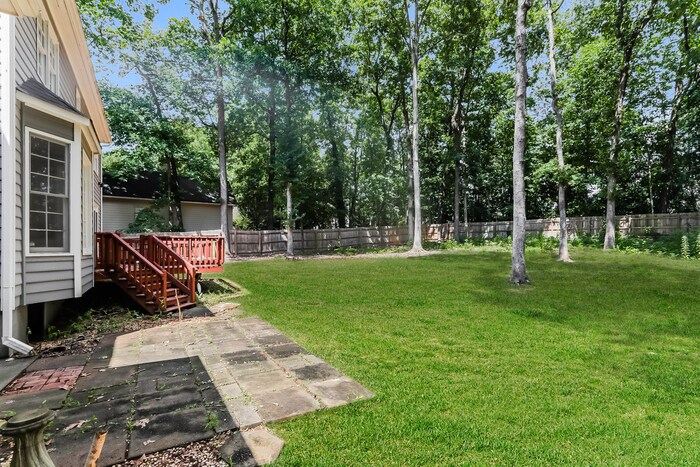 Building Photo - 1702 Woodstone Cove SE