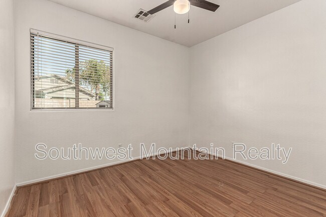 Building Photo - 21486 Via Del Oro