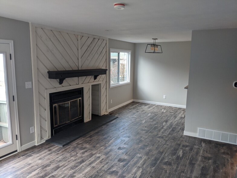 Main Level Dining &amp; Fire Place - 10230 W Jewell Ave