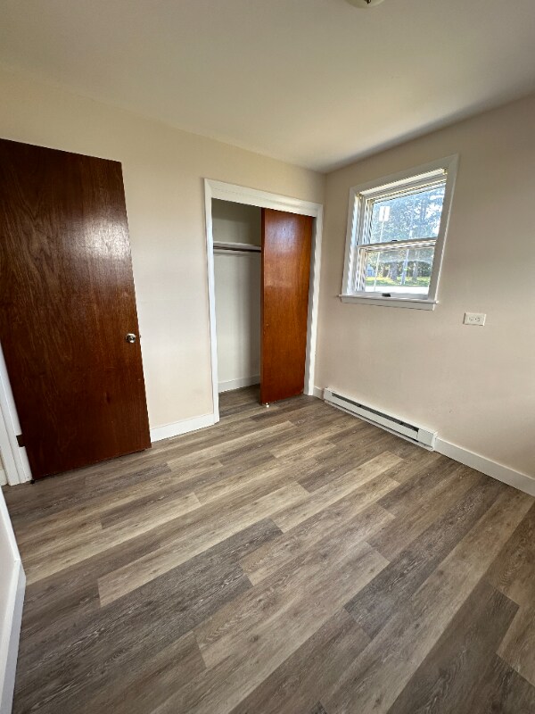 Building Photo - 1553 Chrisler Ave