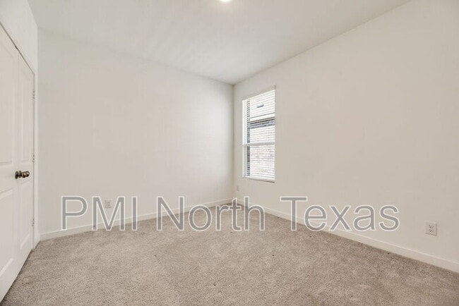 Building Photo - 1336 Francesca Dr