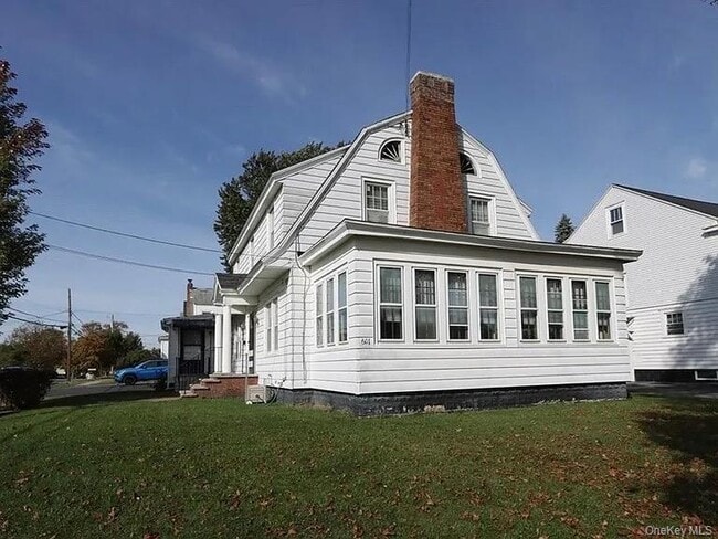 Building Photo - 601 Wadsworth St