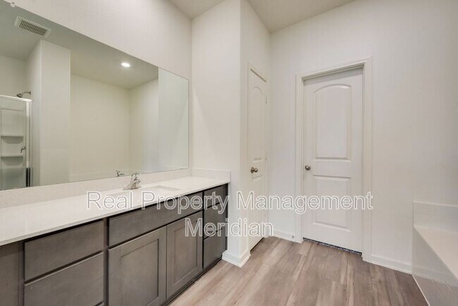 Building Photo - 8408 Buck Mountain Pass