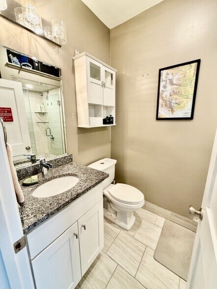 Building Photo - 173 North St