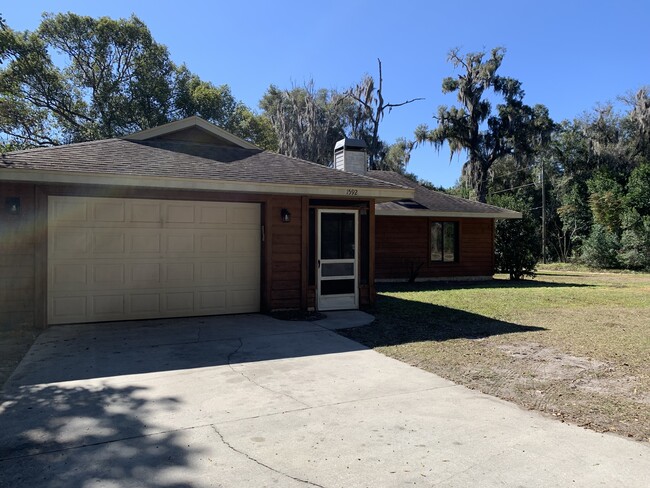 Primary Photo - 3/2 in DeLand on a large corner lot! $1,75...