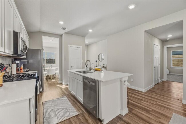 Building Photo - 1129 Tipton St