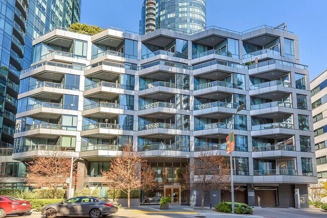 Building Photo - 201 Folsom St