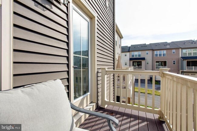 Building Photo - 149 Lyons Crk Dr