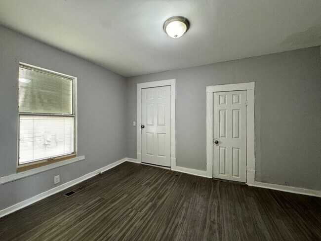 Building Photo - 3805 Alton Park Blvd