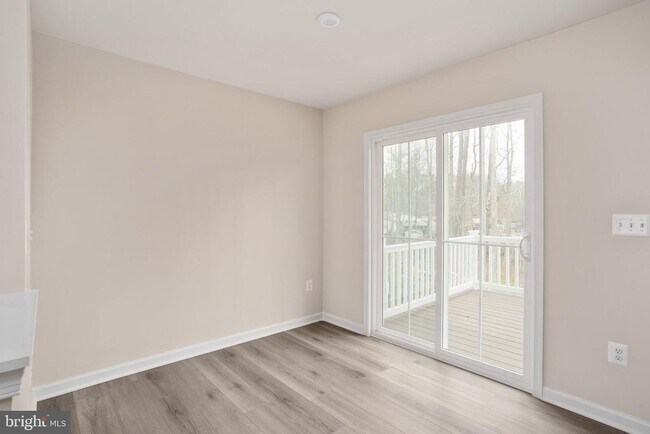 Building Photo - 7263 Congressional Cir