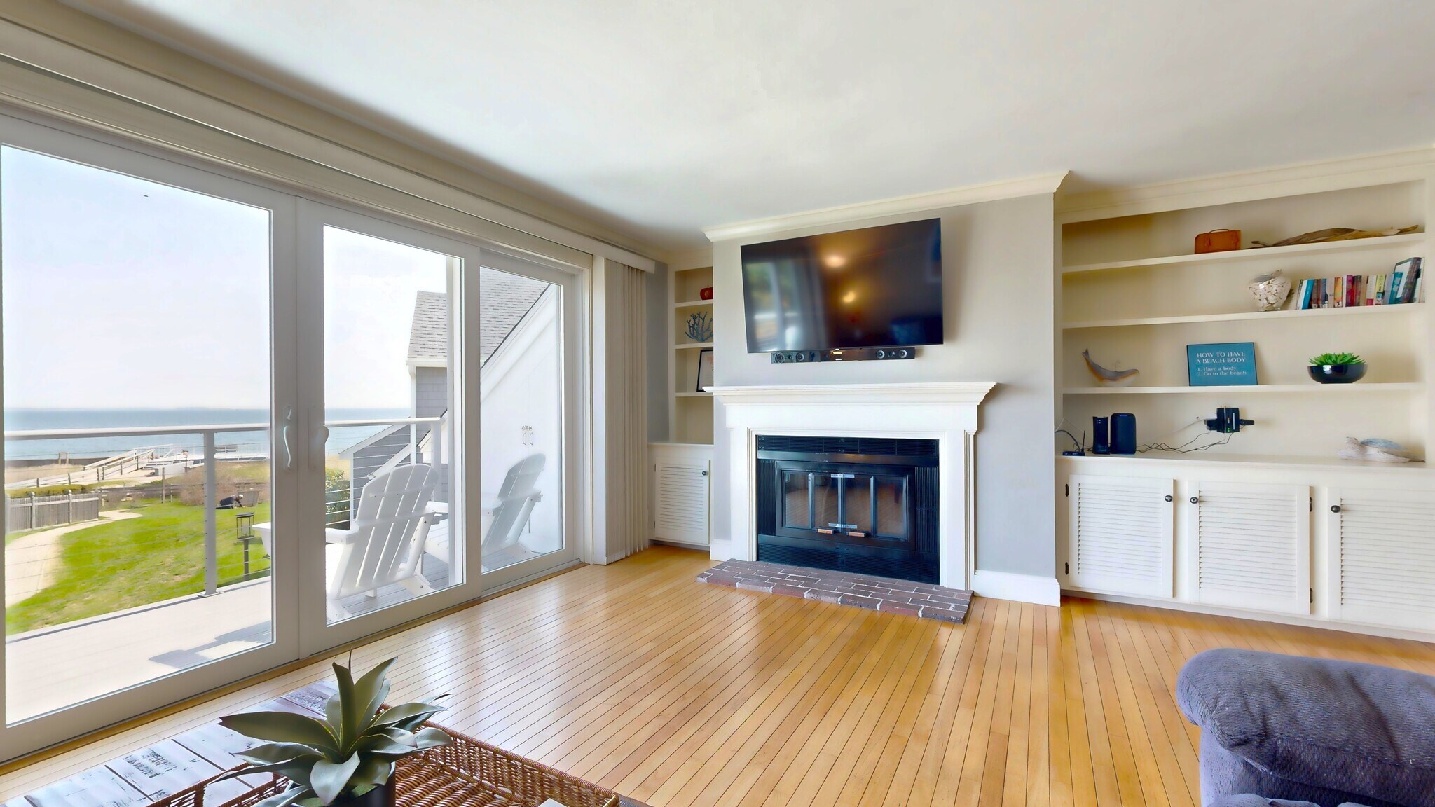 Building Photo - 311 Seaside Ave