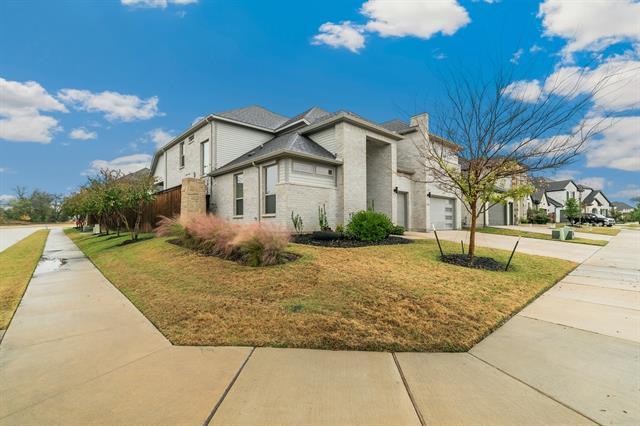 Building Photo - 1900 Brentwood Ln