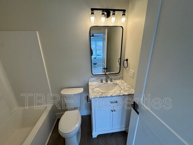 Building Photo - 9607 County Rd 107