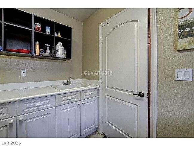 Building Photo - 3109 Grass Sparrow Dr